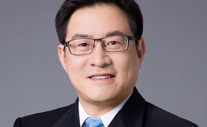 A photo of Medtronic SVP and President, Greater China Alex Li